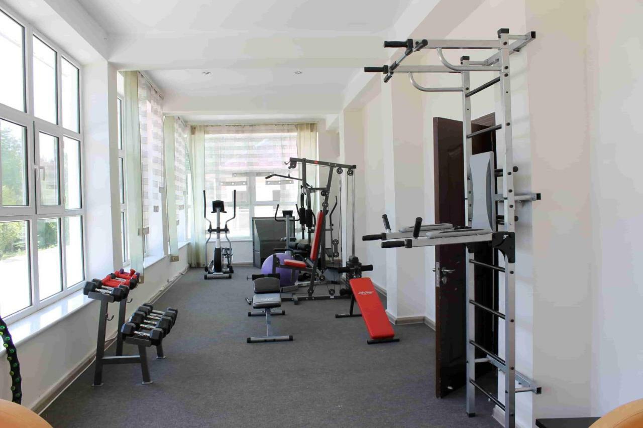בוסטרי Talisman Village Hotel מראה חיצוני תמונה